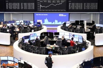 الأسهم الأوروبية تنخفض متأثرة بتراجع أداء البنوك